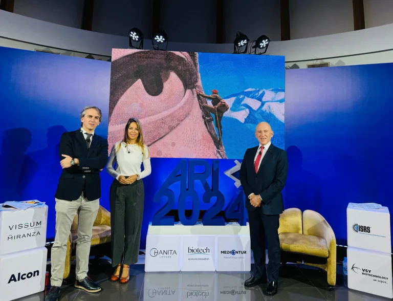 Jorge Alió del Barrio, María Gessa y Prof. ALió