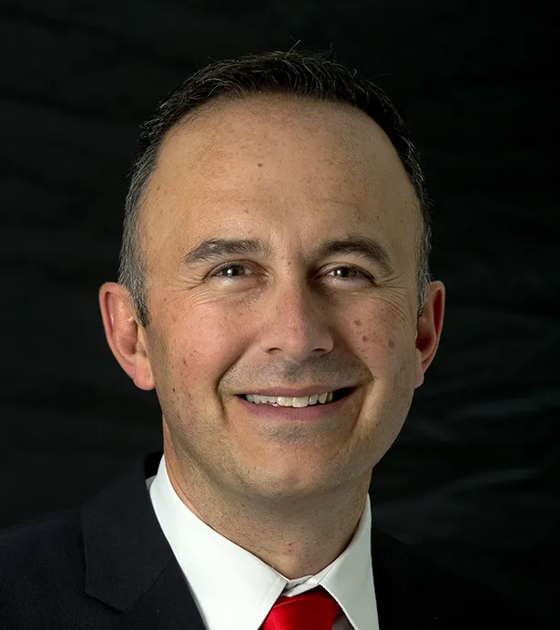 Dr. Farhad Hafezi